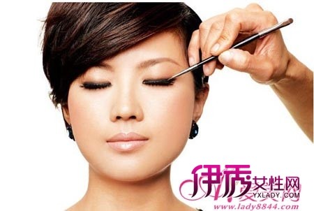 Kevin老师支招 单眼皮怎么画眼线好看(3)_化妆