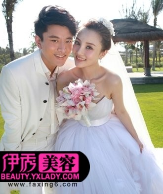 最美丽<em>新娘发型</em> 淡雅<em>高贵</em>有<em>气质</em>(3)_流行<em>发型</em>_