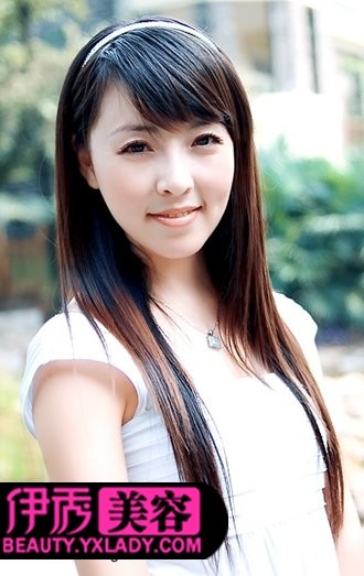 层次感女生直发发型