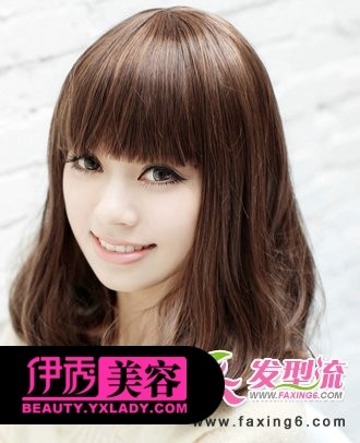 甜美<em>梨花头发型图片</em>