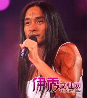 时尚潮男发型:姐妹们,你赞成<em>男人留</em>长发吗?_流