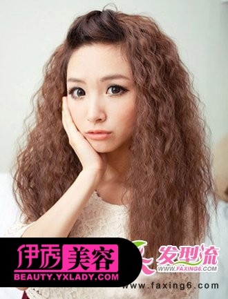 夸张点的空气感<em>发型</em>效果