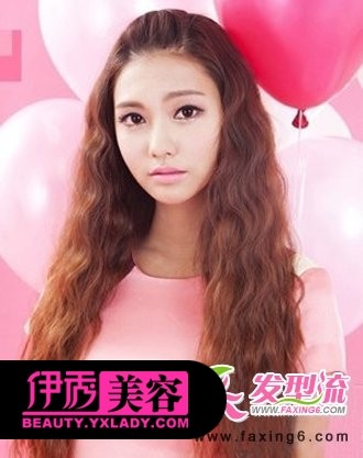 长发蛋卷头中分发型图片