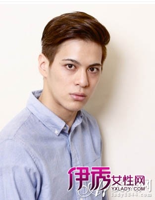 露额<em>男生短发发型成熟</em>魅力_流行发型_美容-伊