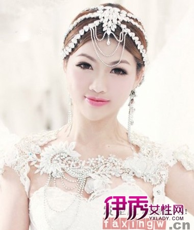 <em>2014</em>复古风<em>新娘发型设计</em>最优雅_流行发型_美