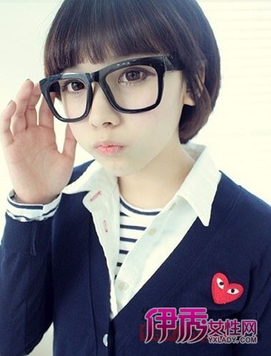 2014最新时尚可爱锅盖头<em>短发</em> 打造乖巧<em>学生</em>气