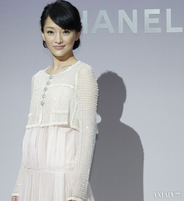 14款斩<em>男发型</em> 周迅教你平<em>脸</em>如何驾驭短发(6)_