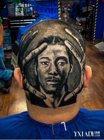 美国<em>发型师剪出球星</em>脸发型 酷炫艺术与<em>球星</em>的