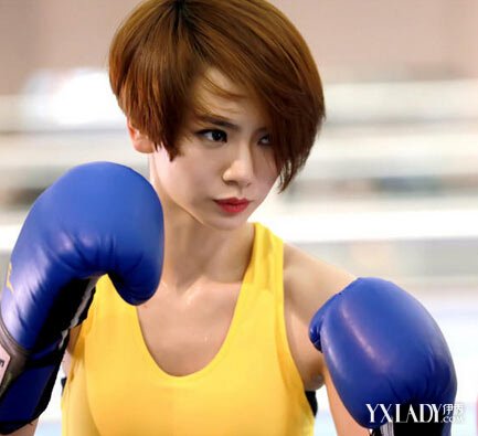 [图]<em>戚薇</em>谢娜郭采洁演绎女汉子<em>短发</em> 哪款你最爱
