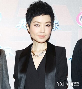 【图】<em>鲁豫</em>新<em>发型</em>撞脸江美仪 昔日<em>波波头</em>沙宣