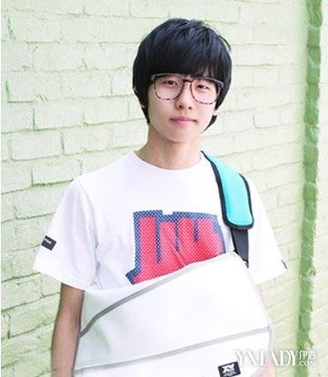 【组图】<em>发型</em>设计与脸型<em>搭配男</em> <em>圆脸</em>长脸瓜子