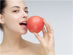 【图】毛孔粗用什么护肤品 毛孔粗大的原因及