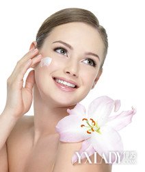 【图】毛孔粗用什么护肤品 毛孔粗大的原因及