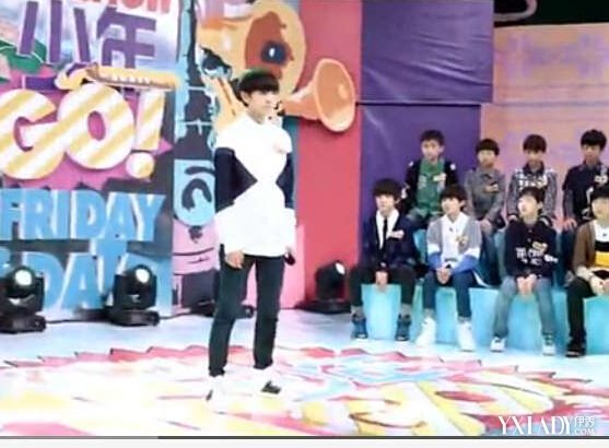 【满城花开】王俊凯演绎<em>TFBOYS</em>最帅<em>队长</em> 皮