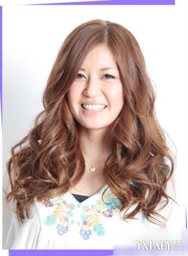 【图】塌鼻子适合什么发型 首选日系甜美发型