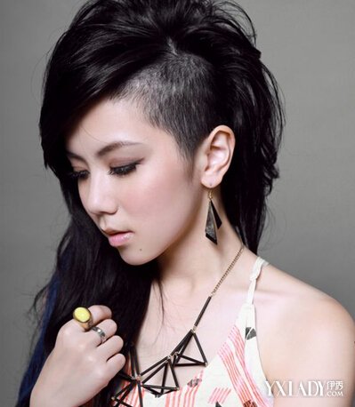 【图】邓紫棋个唱海报<em>发型</em>帅气 <em>gem</em>个性<em>发型</em>