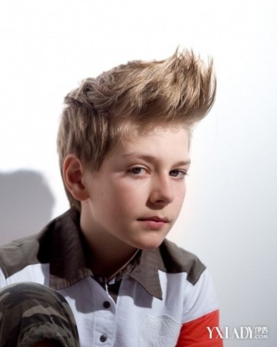 【图】<em>男孩发型</em>新推荐 <em>莫西干发型</em>很帅气(3)_男