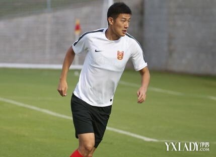 【国足首战胜沙特】亚洲杯王大雷扑点球于海破