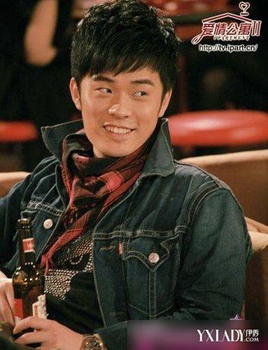 【<em>陈赫</em>承认离婚】<em>陈赫</em>发文承认离婚疑退出跑男