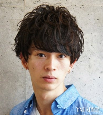 【图】男生<em>脸小剪什么发型好看</em> 小脸男生最适