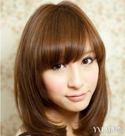 【图】鹅蛋脸配什么发型好看 时尚减龄做清爽