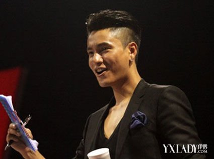 【图】<em>周柏豪铲青发型</em>效果图 示范男生铲头发