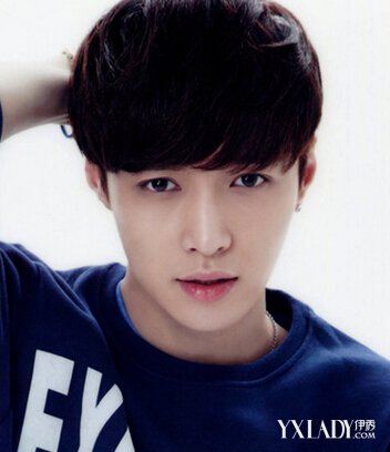 【图】exo<em>张艺兴发型</em>图片 男神示范潮流男生短