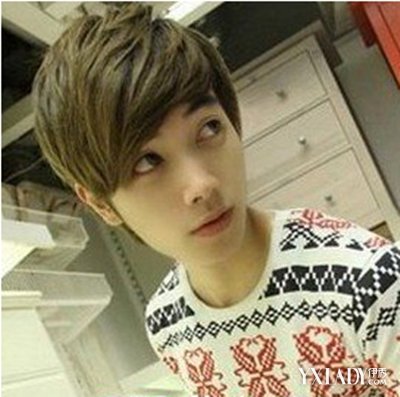 【图】<em>初中男生刘海发型</em>推荐 可爱又帅气(3)_初