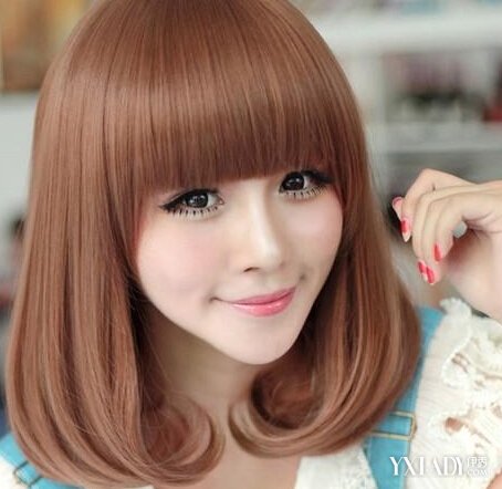 【图】2015中发<em>烫发发型图片</em> 瞬间减龄显气质