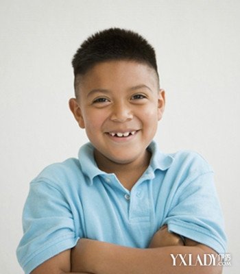 【图】两岁<em>男童发型</em>图片<em>2015款</em> 可爱帅气魅力