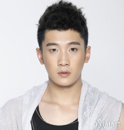 【图】<em>大男孩发型</em>图片<em>大全</em> 四款阳光大男孩的