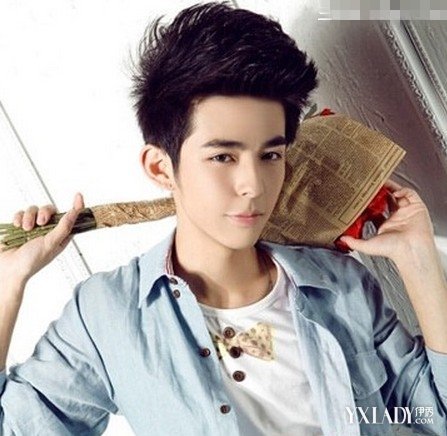 【图】适合<em>脸小尖</em>的<em>发型</em>男生 帅气外表与时尚