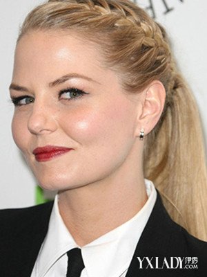 【图】<em>运动时</em>适合<em>扎</em>哪种发型 四款发型教你如