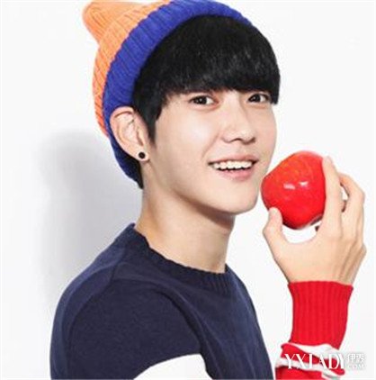 【图】<em>男生齐刘海发型剪法</em>大推荐 找到一款适