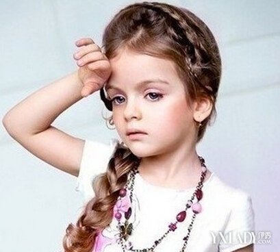 【图】<em>儿童发型绑扎步骤</em> 打造甜美可爱小公主