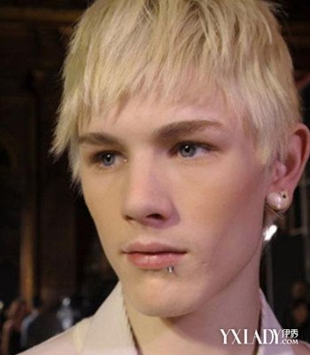 【图】<em>欧美男生锅盖头发型</em>图片 彰显欧美个性