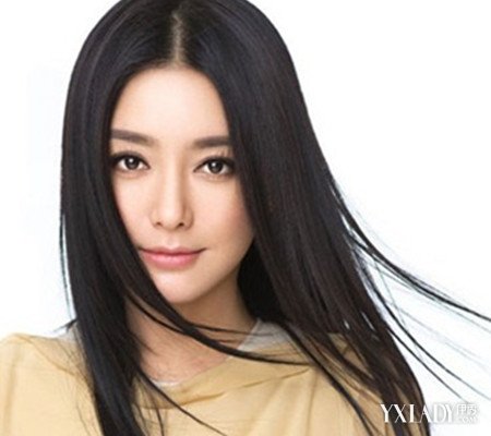 【图】<em>圆脸小眼睛长发发型</em>欣赏 5款潮流发型不