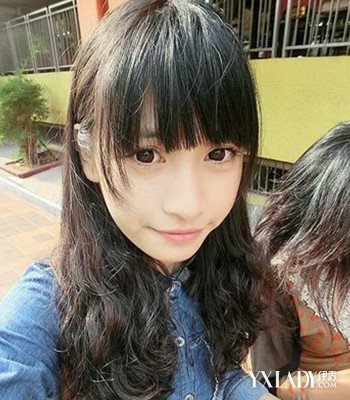 【图】新款鹅蛋脸女生好看发型 修颜减龄必备