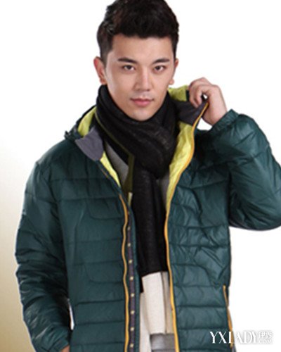 【图】<em>发际线低</em>短发<em>男发型</em>图片 露额头尽显帅