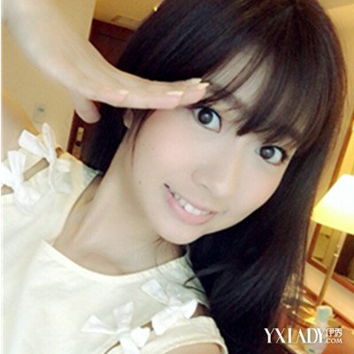 【图】2015流行<em>学生</em>披肩<em>发型图片</em> 清新<em>长发</em>最