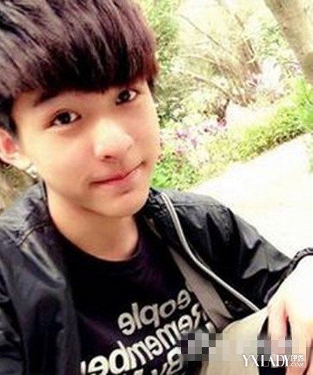 【图】男生有<em>头帘</em>的<em>短发发型</em> 几款发型让你时