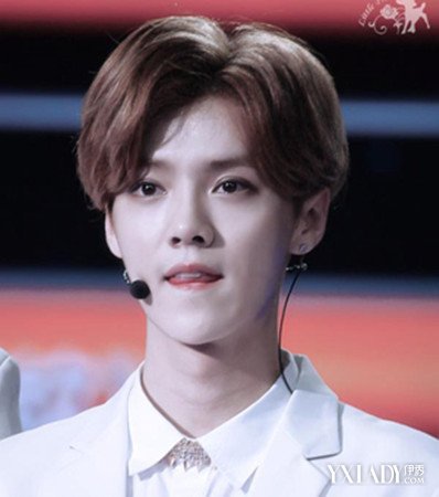 【图】<em>男生中分</em>三七分<em>发型</em>图片 <em>中分</em>偏分打造