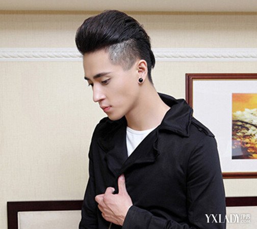 【图】<em>男生</em>两边<em>剃</em>掉发型<em>最帅</em>的图片 几款发型