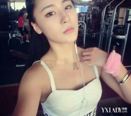 【图】<em>杨馥宇扎</em>起来的发型欣赏 长直<em>扎发</em>让你