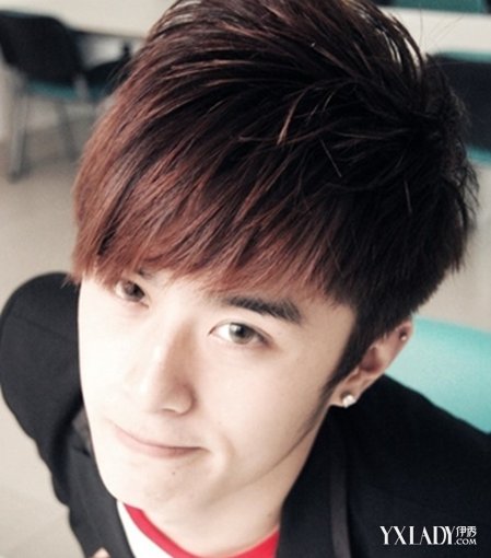 【图】男生斜宠<em>克发型</em>图片 时尚个性又帅气_斜