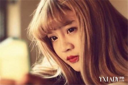 【图】韩安冉<em>头发怎么蓬起来</em>的 教你如何打造