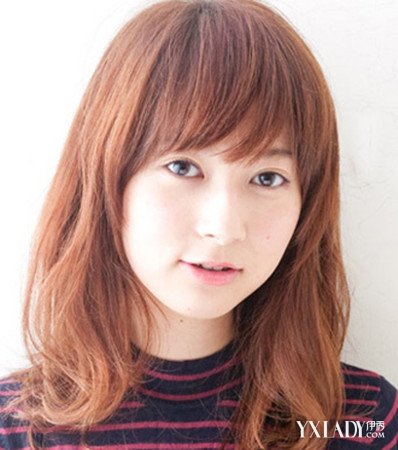 【图】<em>露额头发型扎法</em>图解 露出额头活力十足