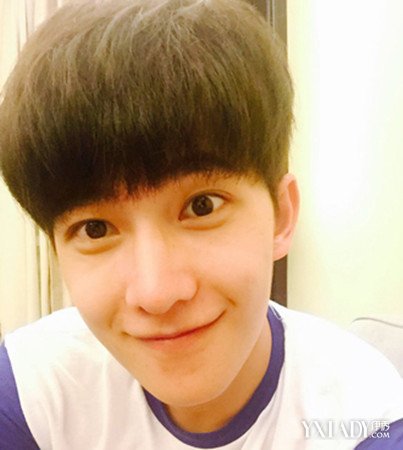 【图】<em>杨洋发型叫什么</em>? 型男发型大盘点(2)_杨