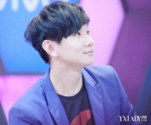 【图】揭秘林俊杰祛痘绝招 教你正确使用红霉