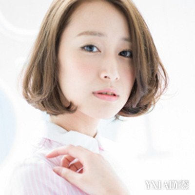 【图】2015<em>短发烫头发</em>卷发型图片 简单时尚还